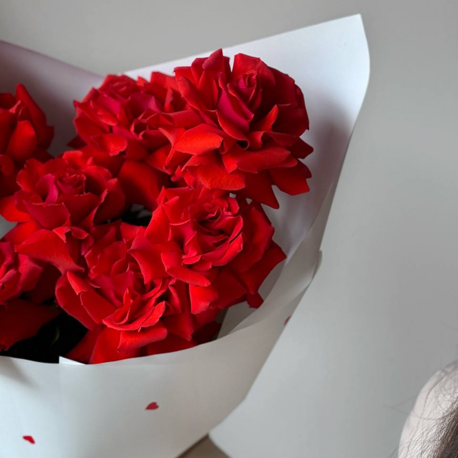 Монобукет из 9 красных французских роз Нина