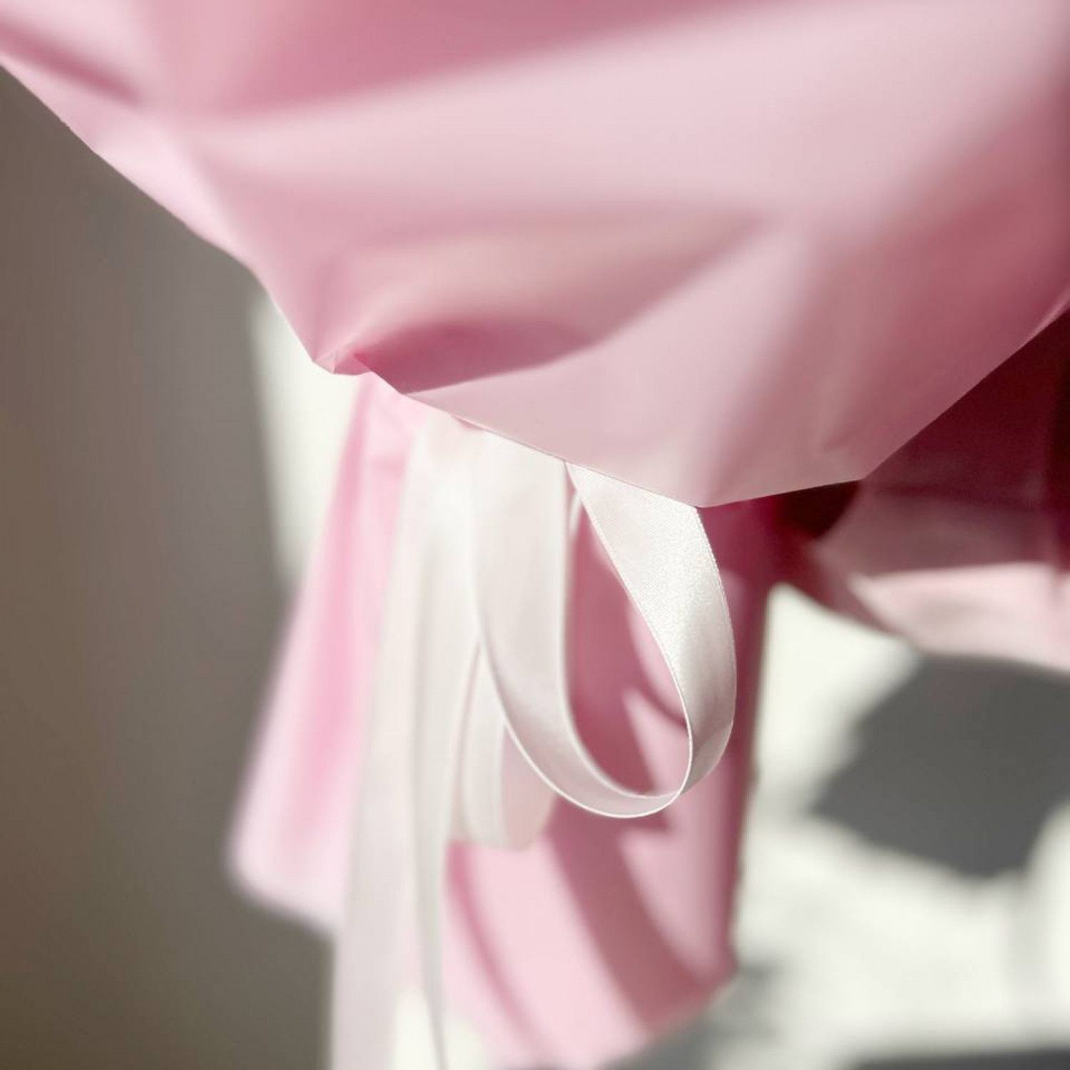 Монобукет из 5 кустовых ромашковых хризантем