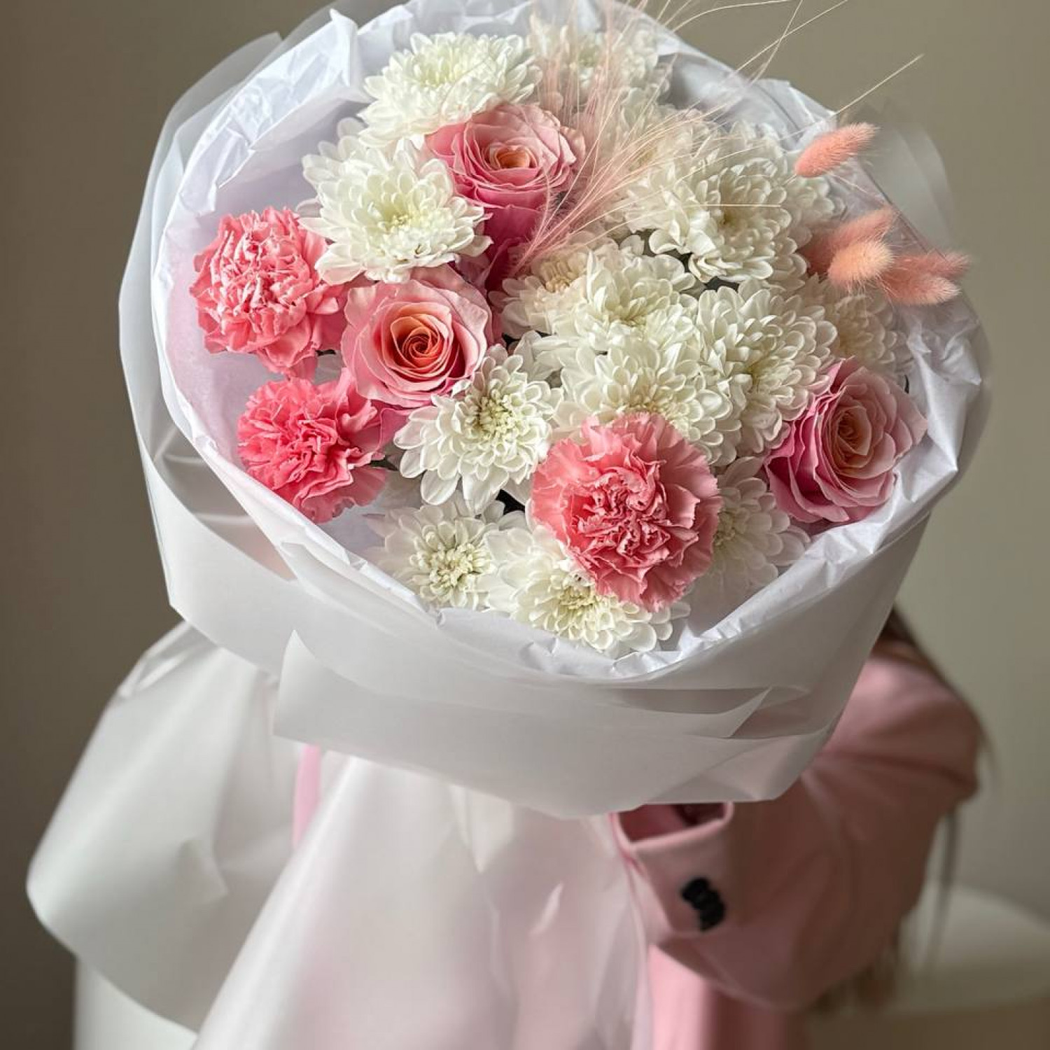 Авторский букет с хризантемой 193