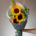Сборный букет с подсолнухами