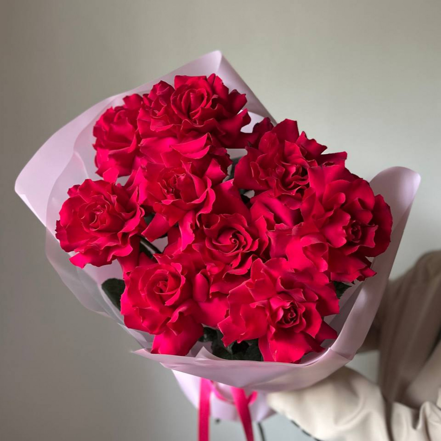 Монобукет из 9 французских малиновых роз