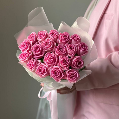 Букет из 19 розовых роз 268